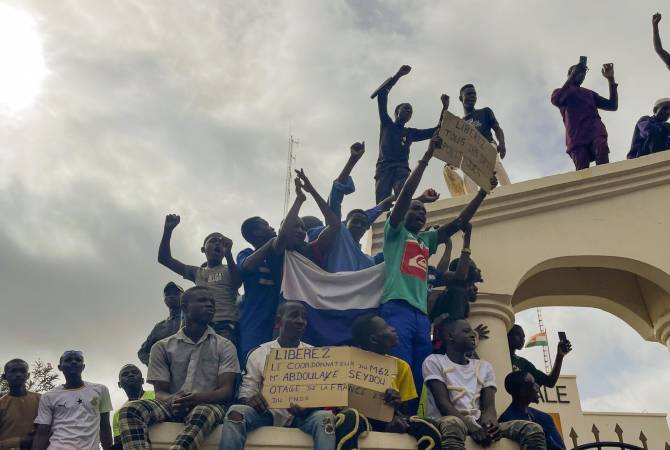  Гражданское общество Нигера поддерживает повстанцев 