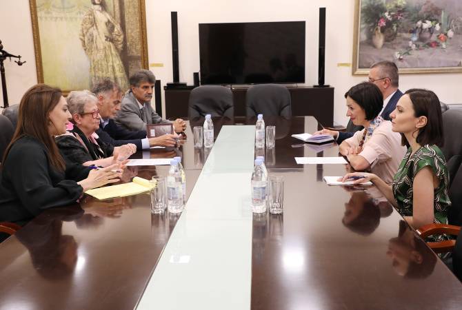  Министр ОНКС РА на встрече с послом ЕС подчеркнул угрозу культурному наследию 
в Нагорном Карабахе
 