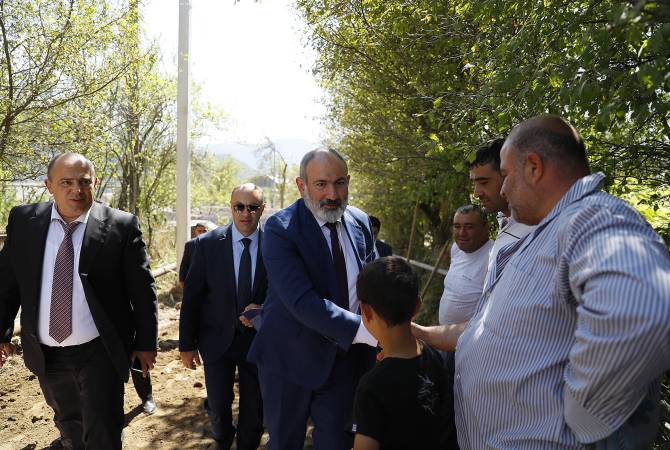  Премьер-министр в Тавушской области и ознакомился с ходом дорожно-
строительных работ

    
