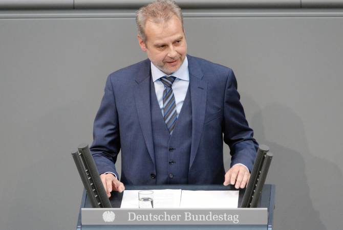 Till Mansmann, membre du Bundestag, demande au gouvernement allemand de faire 
pression sur l'Azerbaïdjan