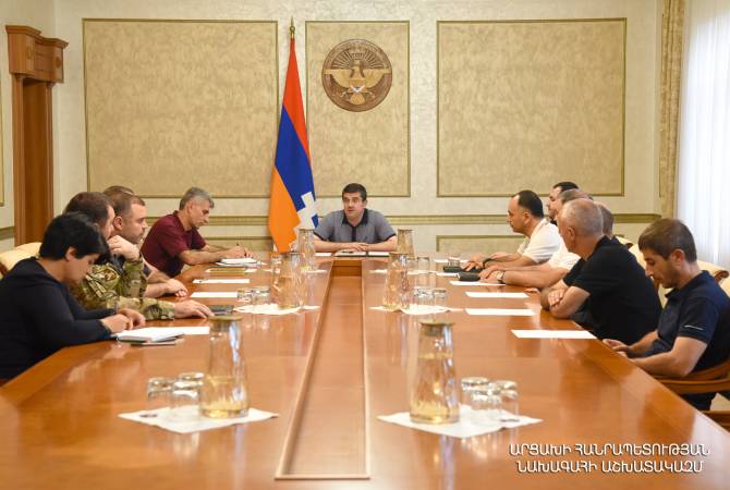 Президент Арцаха созвал заседание Совбеза: обсуждены шаги по возвращению 
похищенных граждан