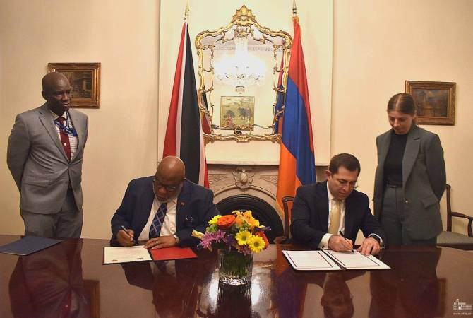  Установлены дипломатические отношения между Республикой Армения и 
Республикой Тринидад и Тобаго 