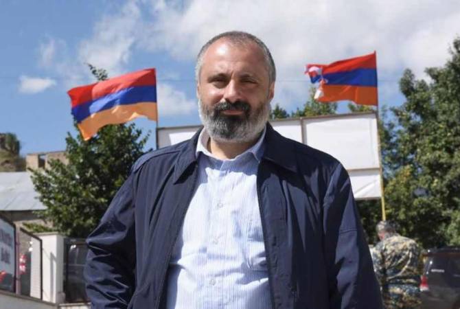  Арцахоцентризм должен  стать основой национальной политики армянского народа. 
Давид Бабаян 