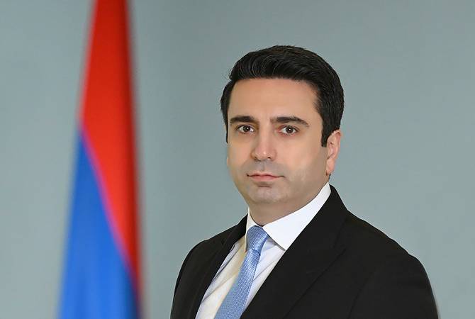  Ален Симонян направил послание к Дню принятия декларации независимости 
Нагорного Карабаха 