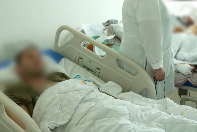  Ведется работа по транспортировке в Армению более 30 раненых человек из Арцаха 