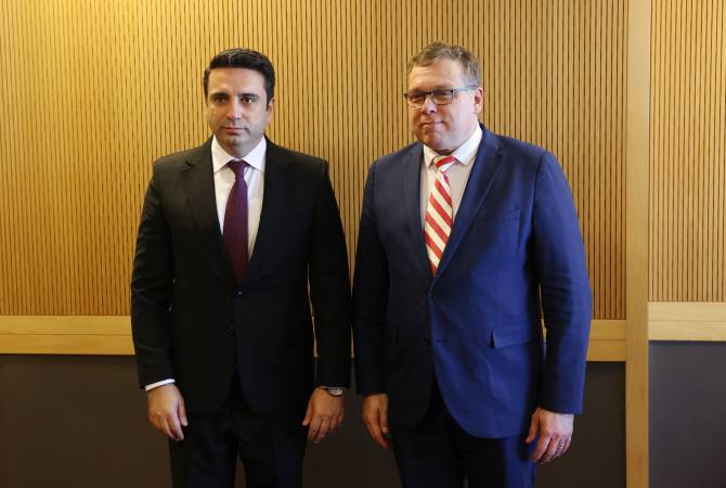  Территориальная целостность Армении приоритетна для нас: спикер парламента 
Эстонии председателю НС Армении 