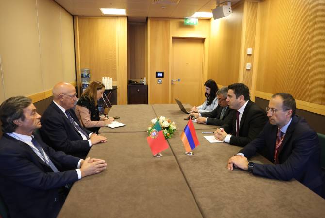 Les présidents des parlements d'Arménie et du Portugal se rencontrent à Dublin