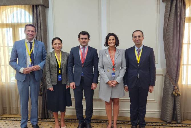 Hakob Arshakyan a rencontré Stéphanie D'Oz, Présidente du Sénat de Belgique

