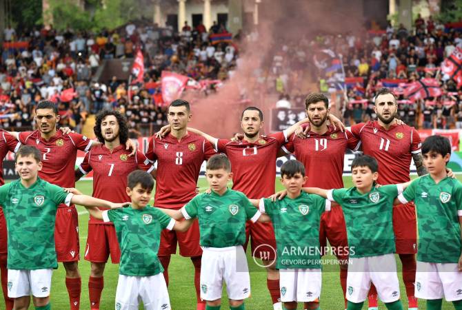 Александр Петраков опубликовал список футболистов, приглашенных в 
национальную сборную Армении
