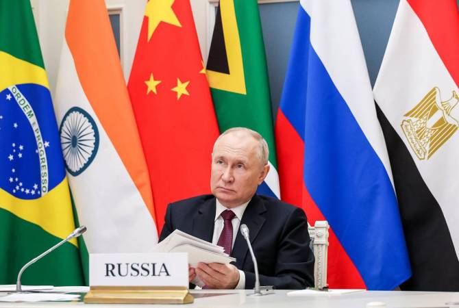 Putin calls for joint global efforts to end Israeli-Palestinian conflict
