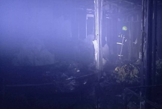  Спасатели потушили пожар в Егварде 