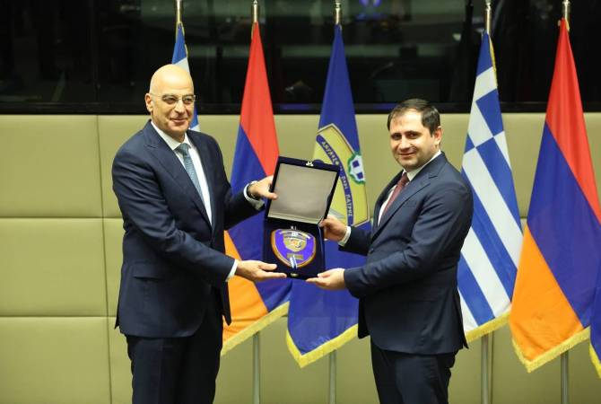 Подписано соглашение "О военно-техническом сотрудничестве между 
правительствами Армении и Греции"