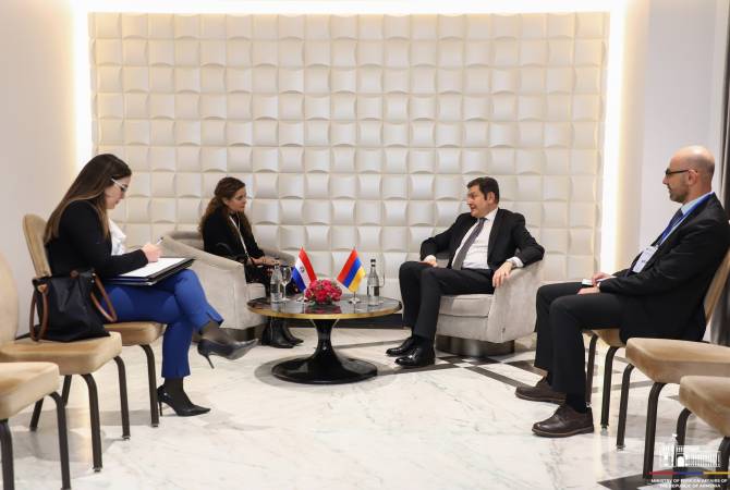  Посол Армении в Уругвае по совместительству будет аккредитован в Парагвае  