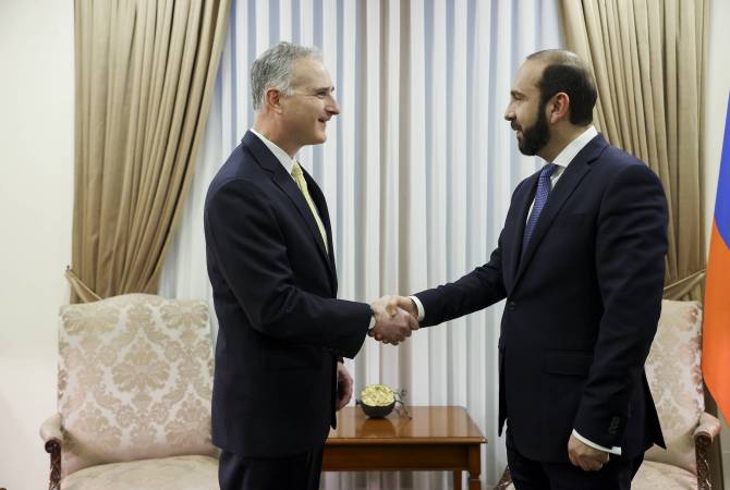 Глава МИД Армении принял старшего советника госсекретаря США, сопредседателя 
Минской группы ОБСЕ