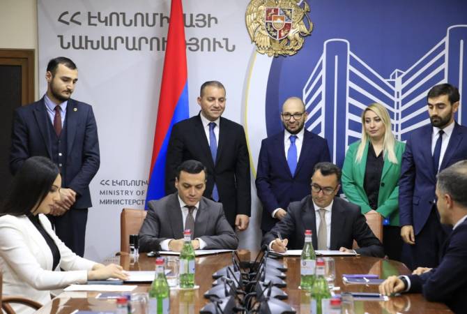 استثمار 17 مليار درام أرمني وإحداث 668 فرصة عمل-وزارة الاقتصاد الأرمنية توقّع عقود لمشاريع 
جديدة-
