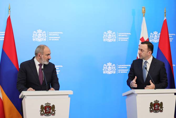 Georgia siempre está dispuesta a contribuir al establecimiento de la paz entre Armenia y 
Azerbaiyán. Gharibashvili