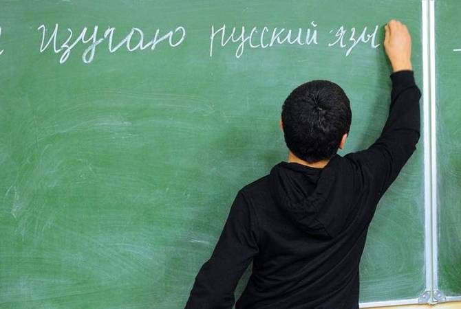 Լիտվայի կրթության նախարարությունը կողմ է Վիլնյուսի որոշմանը՝ հրաժարվելու 
ռուսերենից՝ որպես երկրորդ օտար լեզու