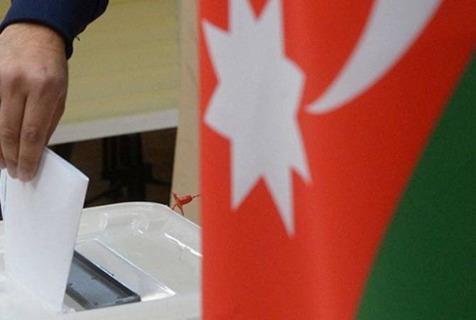 В Азербайджане проходят внеочередные президентские выборы