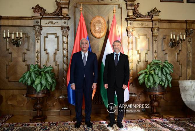 Президент Армении и спикер НС Венгрии подчеркнули важность защиты 
христианского и культурного наследия