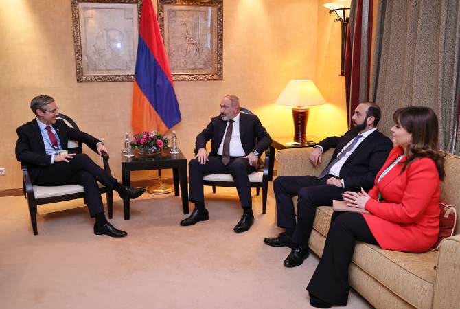 Премьер-министр Пашинян провел встречу с президентом Национального фонда 
поддержки демократии
