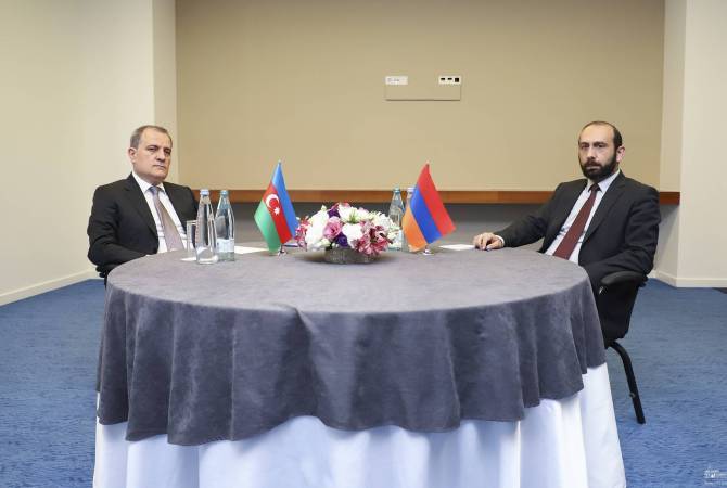 Министр иностранных дел Азербайджана сообщил о возможной встрече с 
делегацией Армении