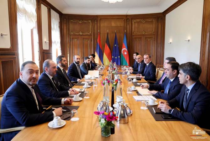 Negotiations between Armenian and Azerbaijani Foreign Ministers enter second day in 
Berlin