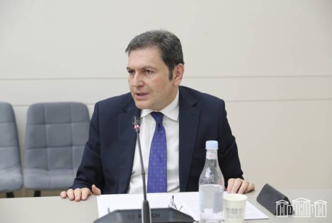 Paruyr Hovhannisyan: en 2023, le dialogue politique entre l'Arménie et l'UE s'est 
considérablement approfondi 