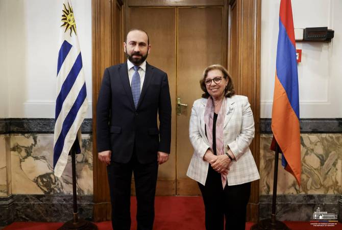 Rencontre entre Ararat Mirzoyan et la présidente de la Chambre des représentants de 
l'Uruguay

