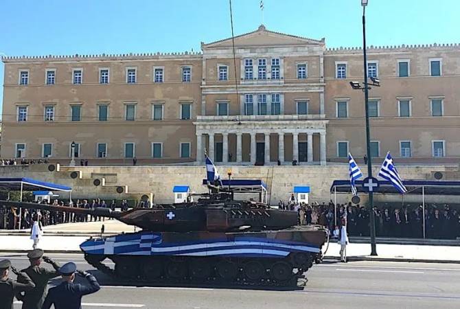 Հունաստանում անկախության օրը նշել են զինվորական մեծ շքերթով