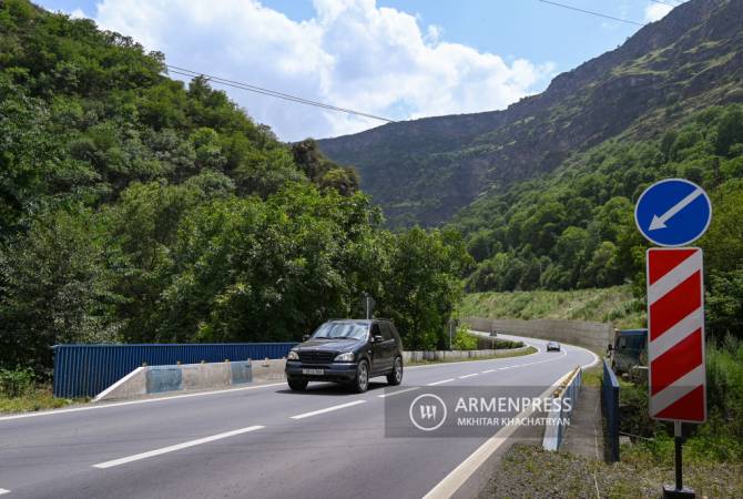 В 2023 году в Армении было проложено, капитально и частично отремонтировано 
803 км дорог, 556 на средства госбюджета