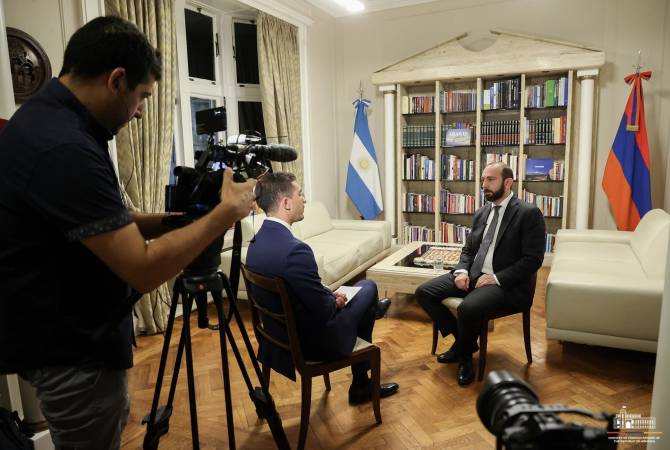Mirzoyan: la question de l'adhésion à l'OTAN n'est pas actuellement à l'ordre du jour de 
l'Arménie   