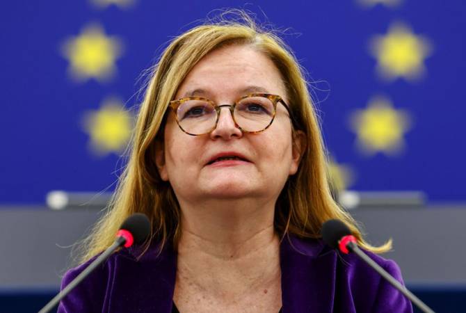 MEPs call on European Commission President, US Secretary of State to ensure Armenia’s 
security