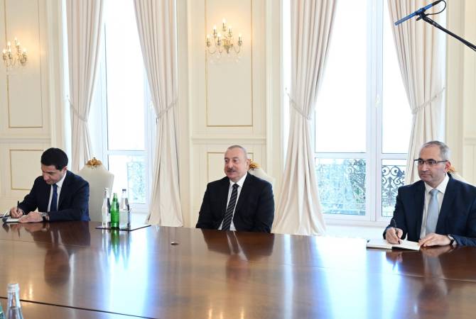 Алиев заявил, что имеются очень благоприятные возможности для продвижения 
мирной повестки с Арменией