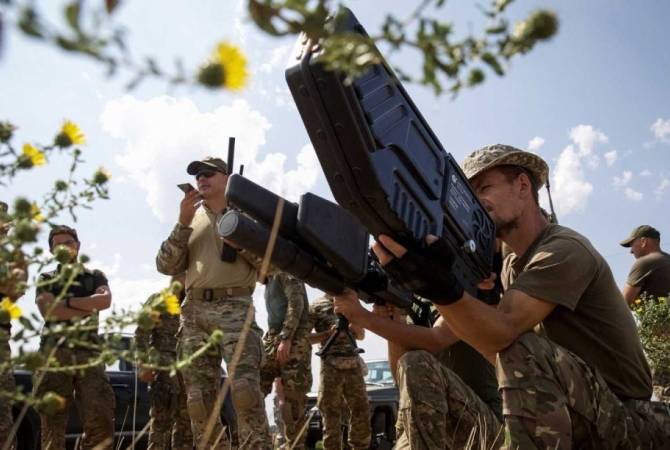 Испания подготовит еще 400 украинских солдат