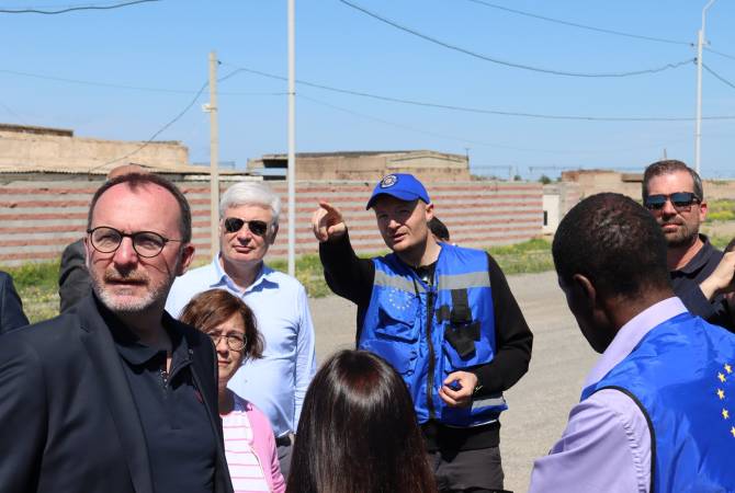  Делегация Люксембурга вместе с миссией наблюдателей ЕС в Армении посетила 
Ерасх 