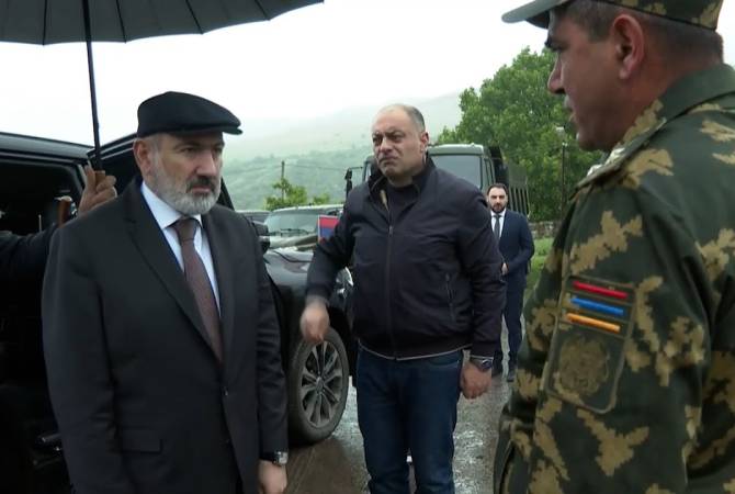 Armenian premier visits the NSS Border Guard outpost stationed in Baghanis section