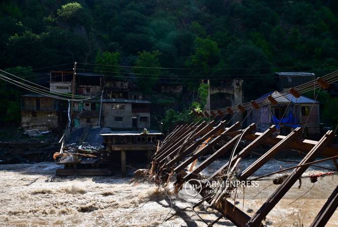 Լոռիում և Տավուշում հեղեղումների հետևանքով 17 կամուրջ է փլուզվել․Սանոսյան