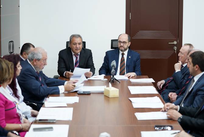 阿拉伊克·哈鲁图尼扬参加了“泛亚美尼亚运动会世界委员会”非政府组织的执行委员会会议