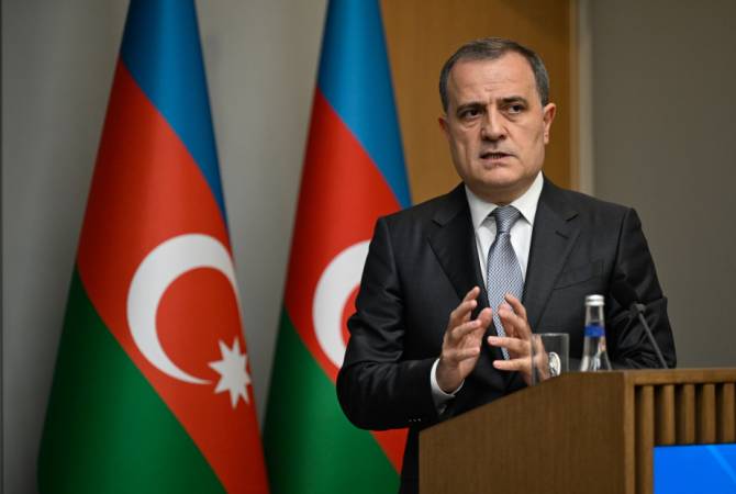 Байрамов заявил, что нерешенных вопросов по проекту мирного соглашения с 
Арменией становится все меньше
