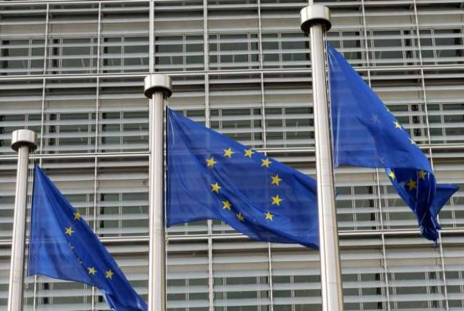 La Commission européenne recommande l'ouverture de négociations d'adhésion avec 
l'Ukraine et la Moldavie