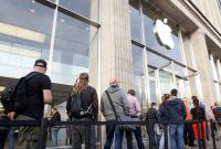 Apple сообщила о снижении продаж iPhone 