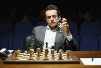 ليفون أرونيان يشترك ببطولة سانت لويس في الجولة الرابعة من دورة الغراند للشطرنج مع مشاركة لغاري 
كاسباروف- بطل العالم ال13-
