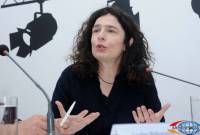 Canadian-Armenian actress Arsinée Khanjian concerned over arrest of Turkish intellectual 
Osman Kavala