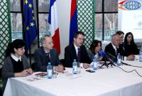التعاون التعليمي الأرمني الفرنسي يحقق مشاريع جديدة في الجامعة الفرنسية بيريفان