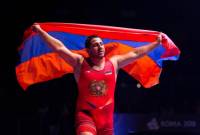أعضاء المنتخب الأرميني للمصارعة في الأسلوب الحر يحصدون أول الميداليات في البطولة الدولية التي 
تقام في إيران