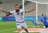 اختيار لاعب منتخب أرمينيا ونادي سوتشي لكرة القدم ألكسندر كارابيتيان أفضل لاعب للشهر بروسيا