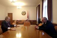 Un entretien entre Nikol Pashinyan et Bako Sahakyan s’est tenu à Stepanakert

