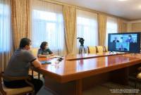 رئيس آرتساخ أرايك هاروتيونيان يجري محادثة مع المفوض الأعلى لشؤون الشتات الأرمني زاره سينانيان