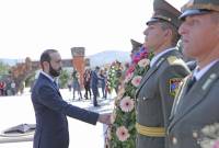 Armenian Speaker of Parliament visits Brotherly Memorial Complex in Stepanakert, Artsakh