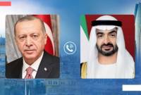 Эрдоган провел телефонный разговор с наследным принцем Абу-Даби

